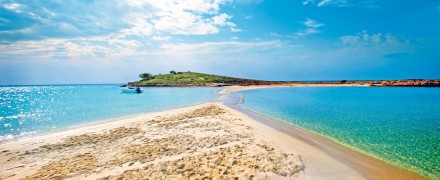 beachandtravel-zypern-nissi-beach-ayia-napa-2100x860-min