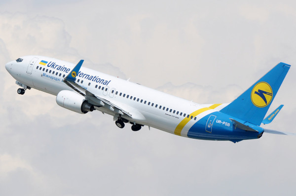 ur-psb-ukraine-international-airlines-boeing-737-800_2